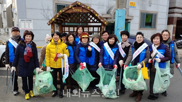 상동 함장마을, 원룸 등 취약지역 설맞이 대청소