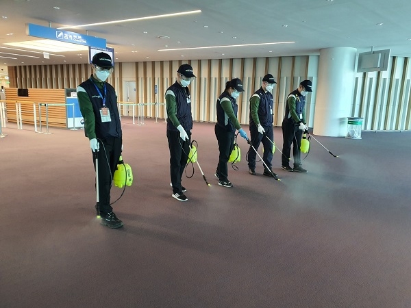 휴엔케어, 관광객 급증한 인천·김포·김해공항 방역 총력