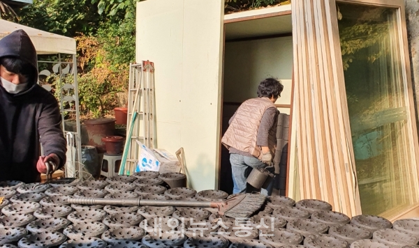 음성군장애인복지관, (주)놀부 후원 사랑의 연탄나눔 전개