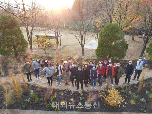 아산 남산 유아숲 체험원, 시민정원사 손길로 탄생