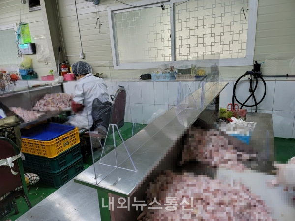 안동시, 축산물가공업체 선제적 방역 추진
