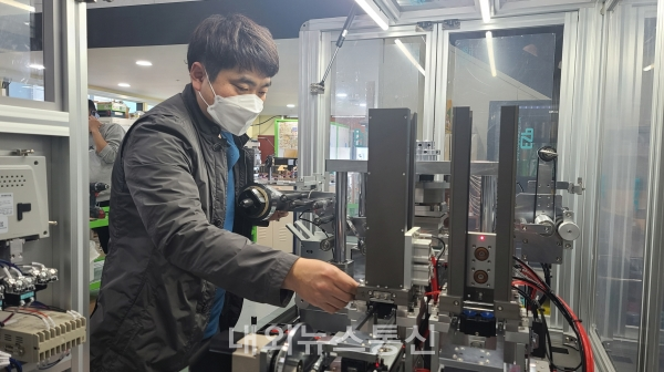 [기업탐방]디에스텍, 신용카드 제조 및 의료기기 제조