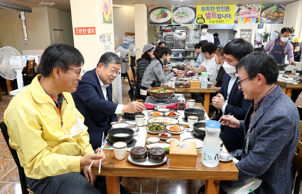 밀양시, 밀양돼지국밥 맛 컨설팅 시식품평회 개최