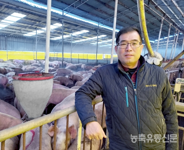 [현장탐방] 미생물 활용 깨끗한 농장 구현
