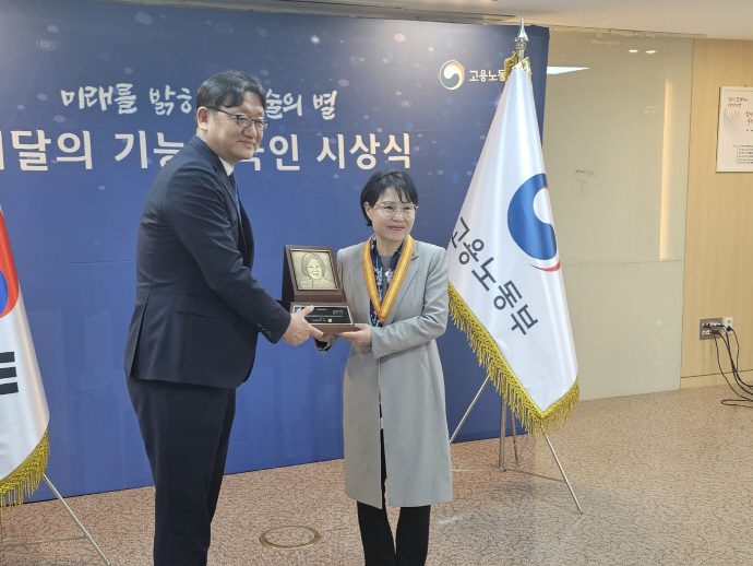 [사람&스토리]-㈜그린이엔에스 이숙희 대표이사 지구가 살아야 사람도 살 수 있어요