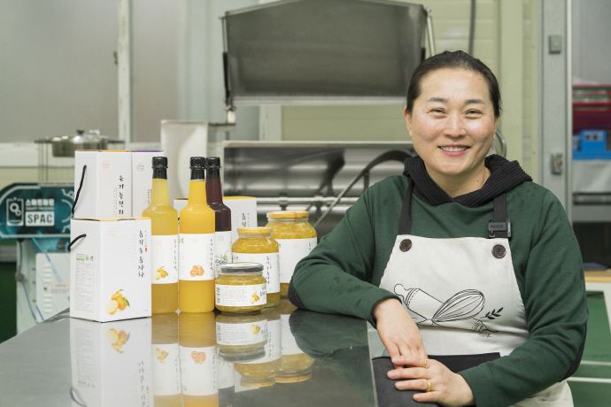 [사람&스토리] 완도 섬바다식품 김윤혜 대표 바다의 기운 담은 건강한 유자 만들 것