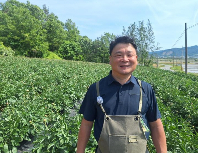 도시 직장인서 화훼도시 강진서 인생 2막 꽃 피운다