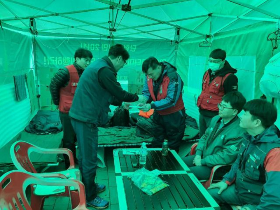 에스와이탱크터미널 공투본 광주 농성장에 지지방문 잇따라
