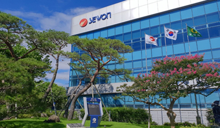 [특징주] 세원, 리비안 상장 예상 소식에 주가 27% 상승