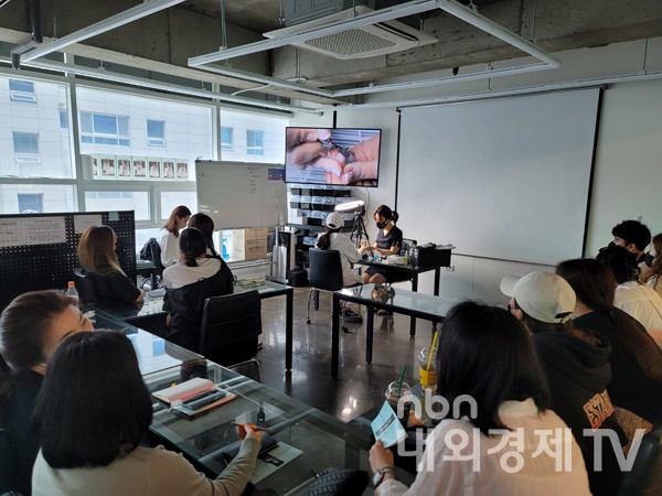 아뜰리에뷰티아카데미 부산캠퍼스 미용학원, 그랜드그랑프리 최우수 교육기관상 수상