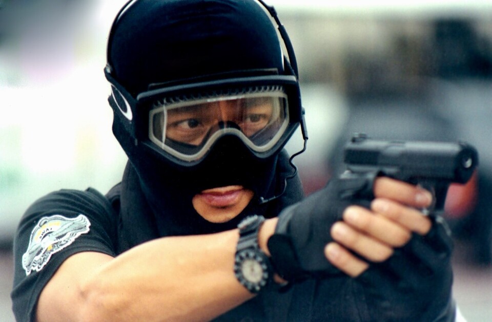 윤철형 감독으로 변신 관련자료 1