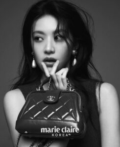 고윤정과 샤넬이 함께한 화보 #1