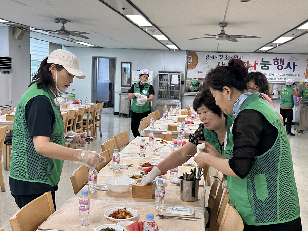 서울시농수산식품공사 강서지사, 여름나기 나눔 행사 진행