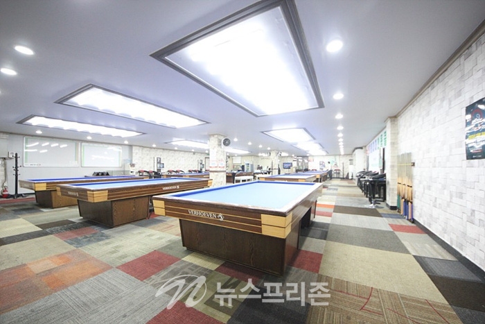 [인터뷰] 금연당구장, 인천 뉴턴캐롬대대전용 클럽을 가다