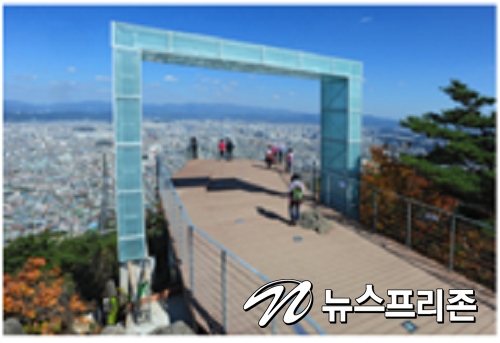 대구광역시,  삼필산 송봉에 전망대로 대구투어관광객을 유혹하다