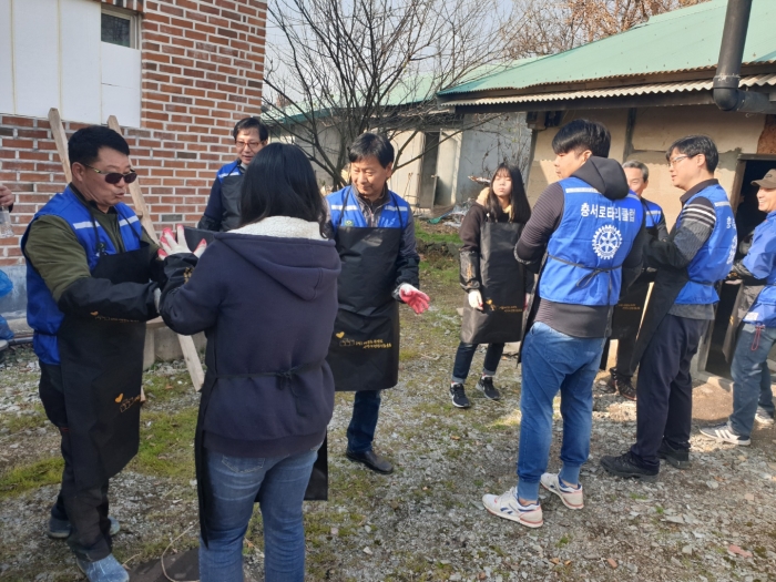 충서로타리,에너지 취약계층에 따뜻한 사랑의 온정 전달