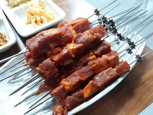 양꼬치와 훠궈를 한 곳에서! 창원 맛집 신혜양꼬치 화제
