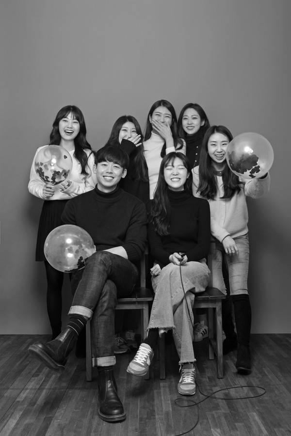 흑백전문 셀프사진관 문래동 흑백상사, 꾸밈없는 자연스러운 모습 그대로 사진에 담아