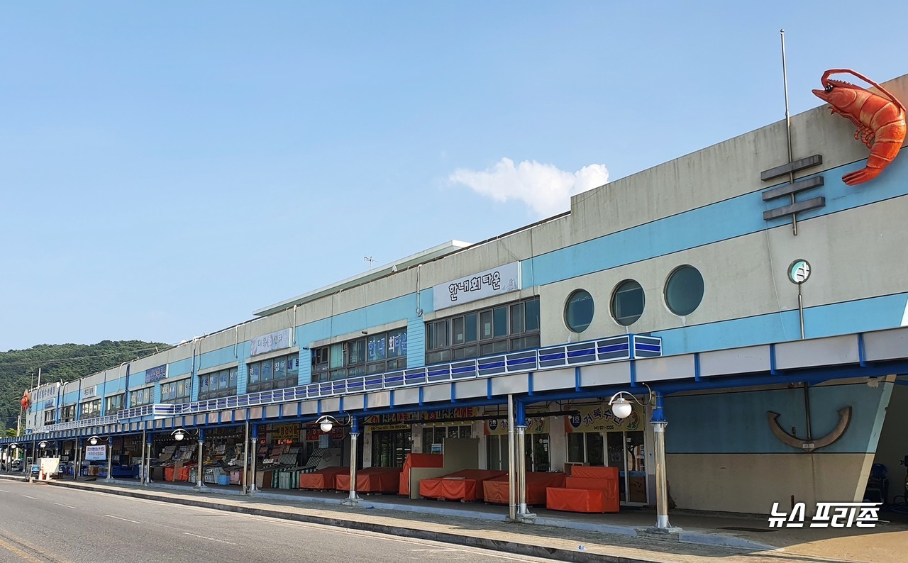 [NF포토]썰렁한 보령 대천항 수산물시장