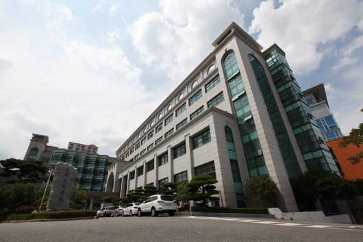청암대학교 , 인사위원회가 직위해제 결정한 비리 교수 이사회는 뒷짐