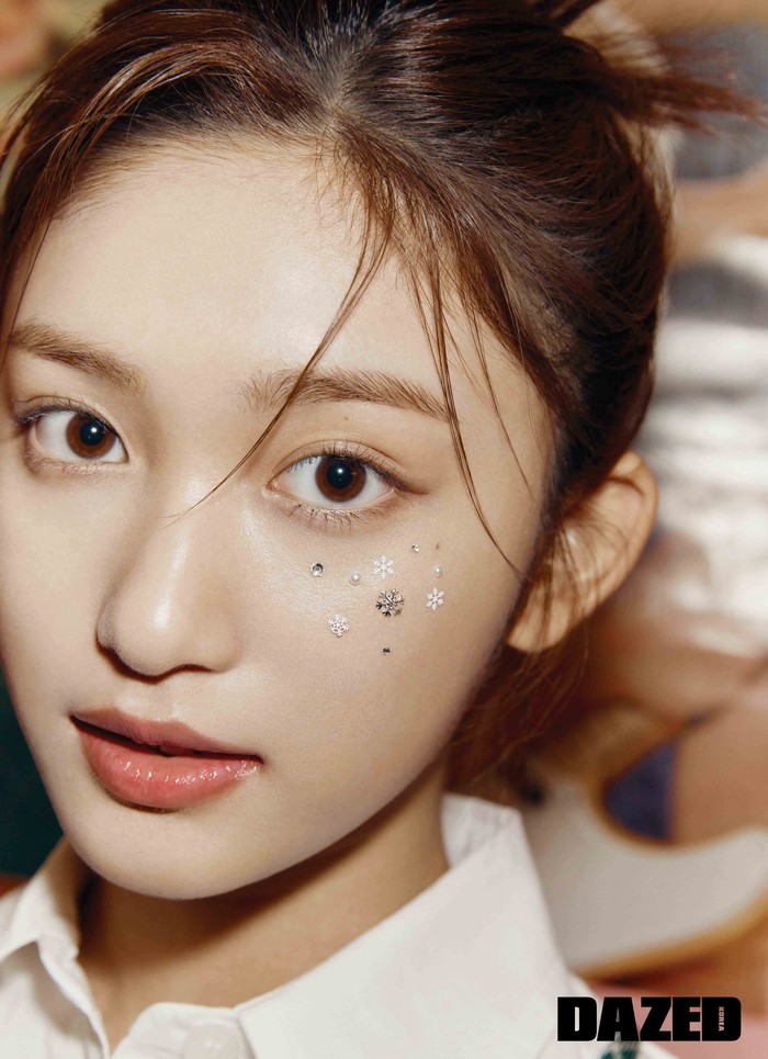 아이브 이서 누군가에게 선물할 때는 항상 편지를 써 주는 편