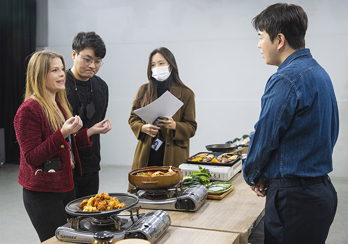 GS샵 노르웨이 고등어 잘팔리자 노르웨이수산물위원회 한국총괄담당 스튜디오 방문