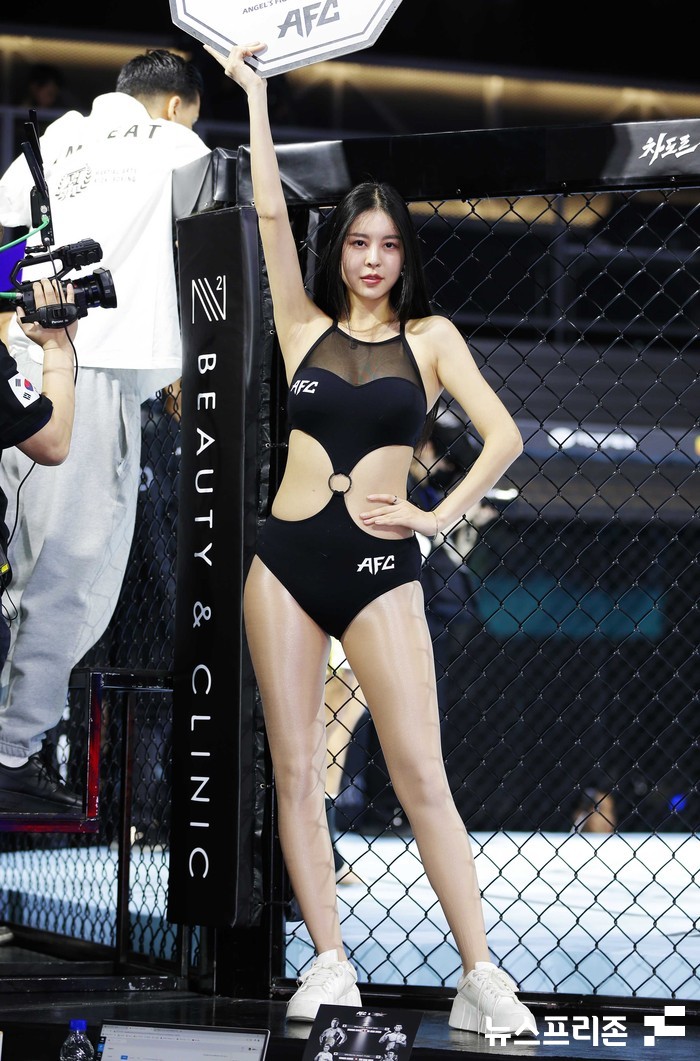 [NF포토] 엔젤걸 심지영, 치명적인 눈빛(AFC24 X 히트51)