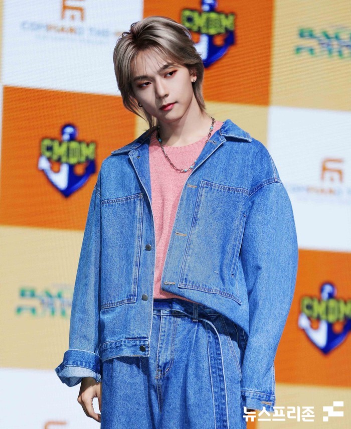 [NF포토] 커맨더맨 희주, 치명적인 눈빛
