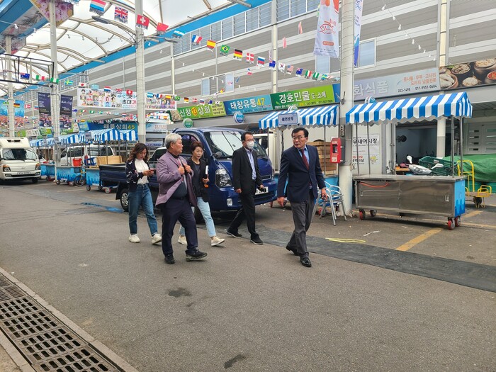 마산합포구, 정우새어시장 노후 시설물 시설현대화사업 진행상황 점검