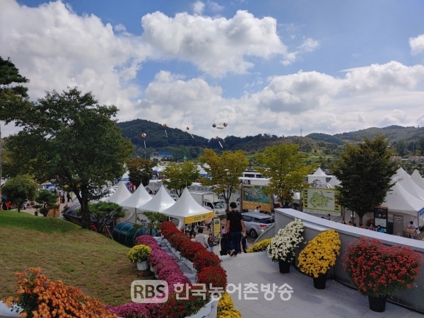 맛있는 치즈, 웃음꽃 피자…임실N치즈축제 개막