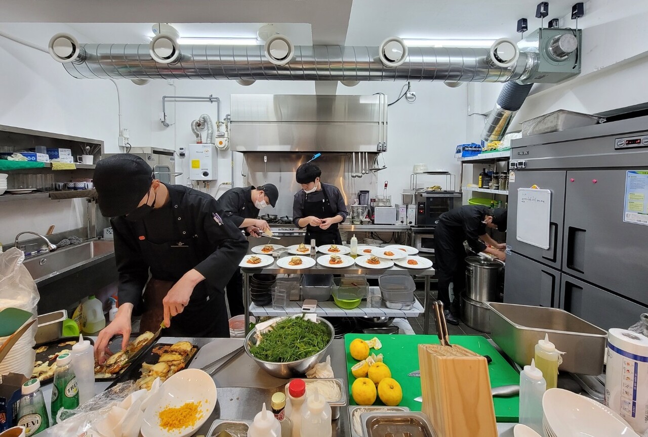 청년 외식 창업 지원 나선 한국농수산식품유통공사, 청년키움식당 참가팀 모집