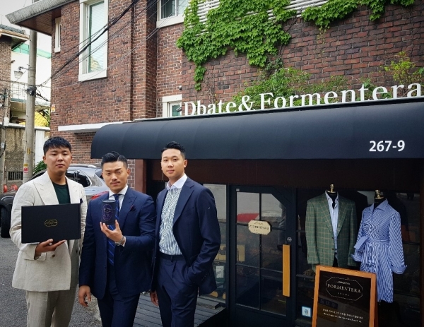 테일러링 수트 전문 브랜드 포르멘테라, 서스펜더 전문 브랜드 디바테와 콜라보