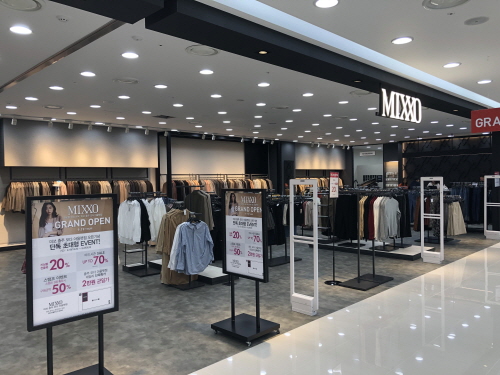 모다아울렛 충주 해피몰, 감성베이직 캐주얼 미쏘 (MIXXO) 오픈