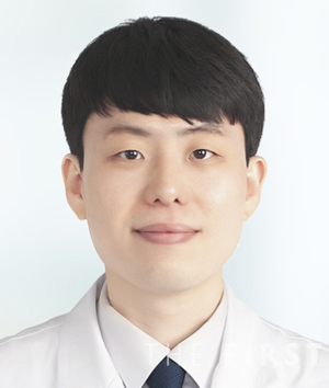 [health& life] 외상이 없더라도 통증이 지속되면...편타성 손상 증후군의 한의학적 치료
