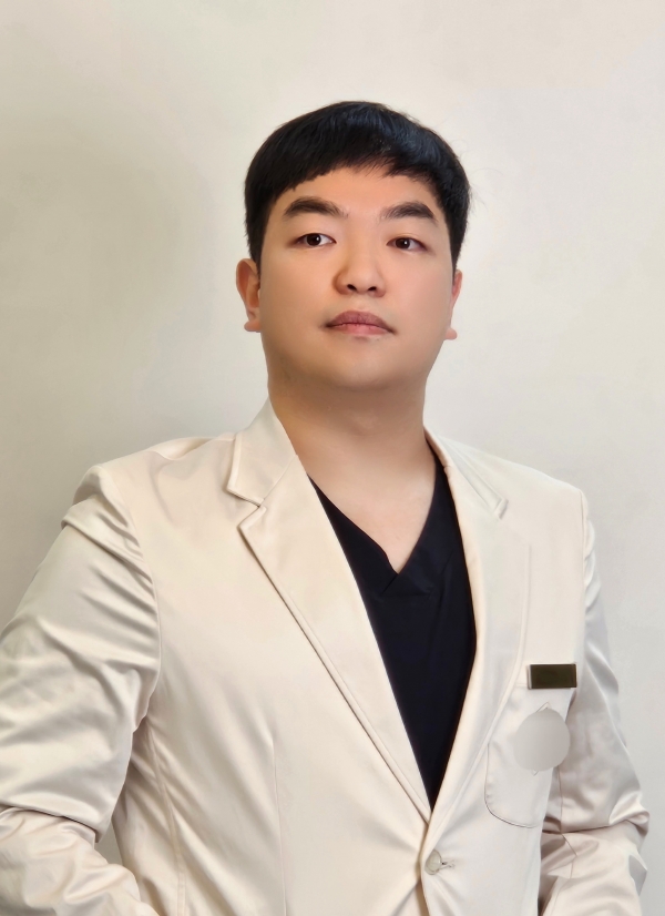 뉴아트라인의원, 더퍼스트미디어 2025 외국인진료 베스트 클리닉 선정