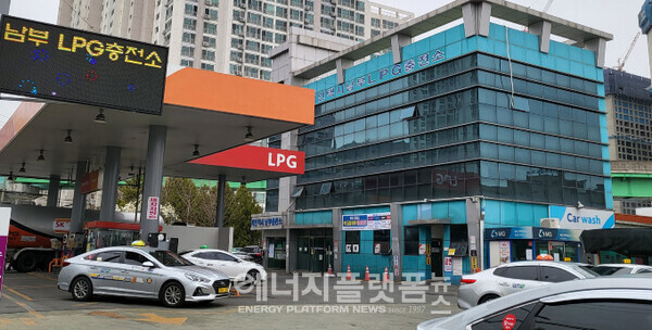 LPG 셀프충전 허용 정부·국회에 건의한 개인택시업계
