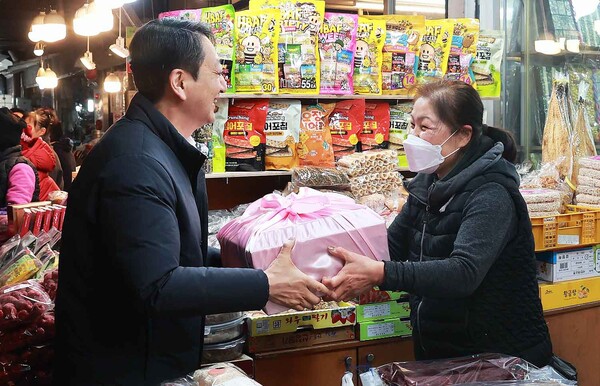 산업부 안덕근 장관, 명절 맞아 전기·가스 특별안전점검 실시