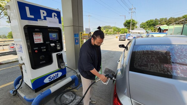 LPG 셀프충전 허용 액화석유가스법 국회 통과