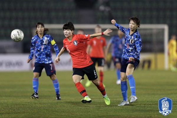 [한국 일본 여자축구] E-1 챔피언십, 여자대표팀은 일본전에서 0대 1로 패해 준우승 기록