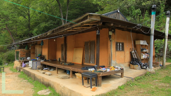 [EBS 아주 각별한 기행] 최경숙과 함께 옛집 덕산기계곡, 강원도 화전민의 흙집 최순일씨의 집에서 하룻밤을