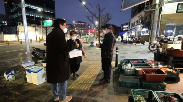 [김영철의 동네 한바퀴] 중림시장, 광장시장, 인사동, 인쇄골목, 인현시장-백반골목 서울 종로 충무로