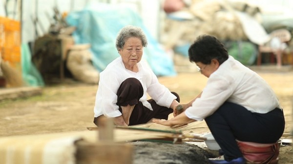 김영철의 동네 한 바퀴 낙화암·부소산성·국수공장·궁남지-연꽃·젓갈파스타·떡방앗간-카페·홍산 모시… 충남 부여