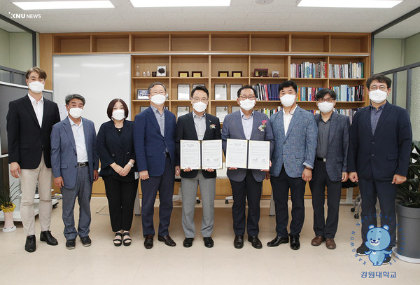 강원대학교, ㈜애드바이오텍과 산업미생물연구센터 설립 및 지역 미생물산업 육성 협약