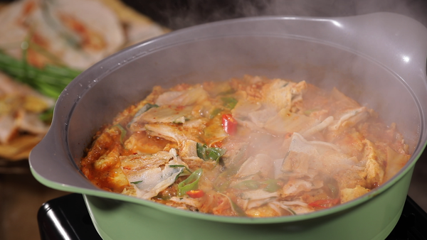 군위-어머니의 손맛 밀키트, 강릉-홍게장, 인제-김치, 홍천-전통주…한국인의 전통 밥상