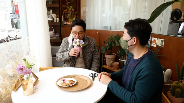 김영철의 동네 한 바퀴 도림천 신림역 핫도그 샤로수길 눈꽃 주꾸미 신원시장 육회라면…서울 관악구