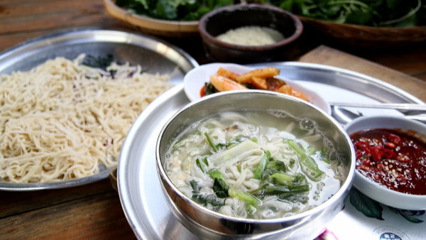 동네 한 바퀴, 달기약수 주왕산 청송사과식초 닭불백숙…이만기의 청송 여행