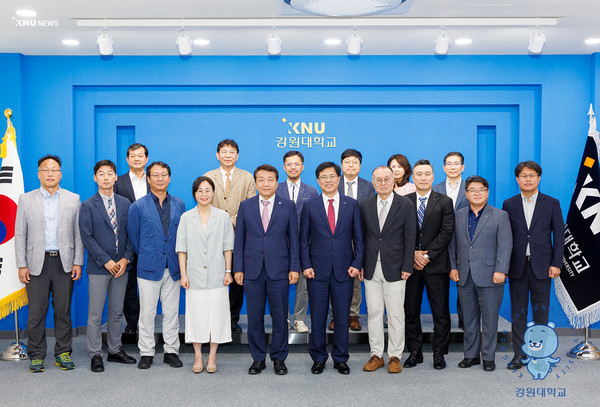 강원대학교, 국립강릉원주대학교와 글로컬대학30 추진을 위한 업무협의 개최