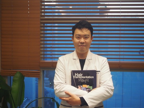모발이식 중점병원 에이지의원 창원점, 12월 16일 개원