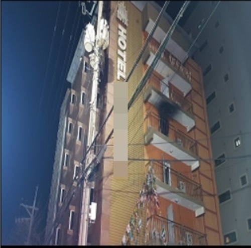 인천 주안동 모텔 화재…1명 사망, 3명 중경상