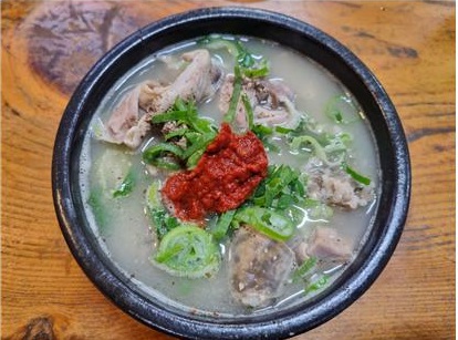 손영한의 서울맛 인생맛 ㉕ 국민 국밥 - 순대국